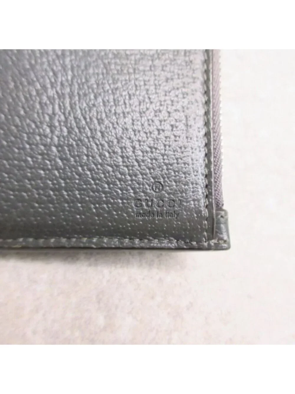 Gucci GG Supreme Canvas Bifold Wallet Gray - Picture 9 of 9